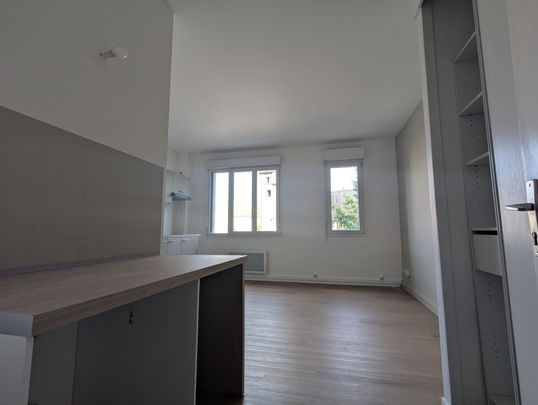 Location Appartement 1 pièce 21m² CLERMONT FERRAND 63000 - Photo 1