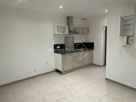 Location Appartement 1 pièce 27m² - Photo 5