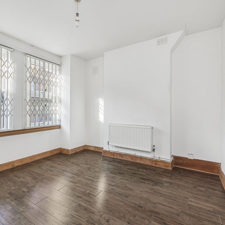 Bonneville Gardens, Clapham, London, SW4 - Photo 1