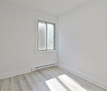 4610 Rue MacKenzie - Photo 1