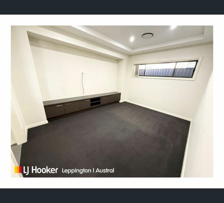 24 Correa Circuit, Gregory Hills, NSW 2557 - Photo 4