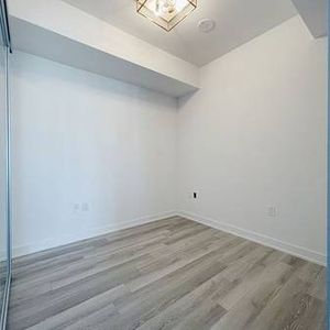 3 Bedroom, 2 Bathroom - Artist's Alley Condos - Photo 2