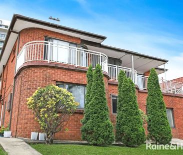 Neat and Tidy Two Bedroom Unit - Photo 6