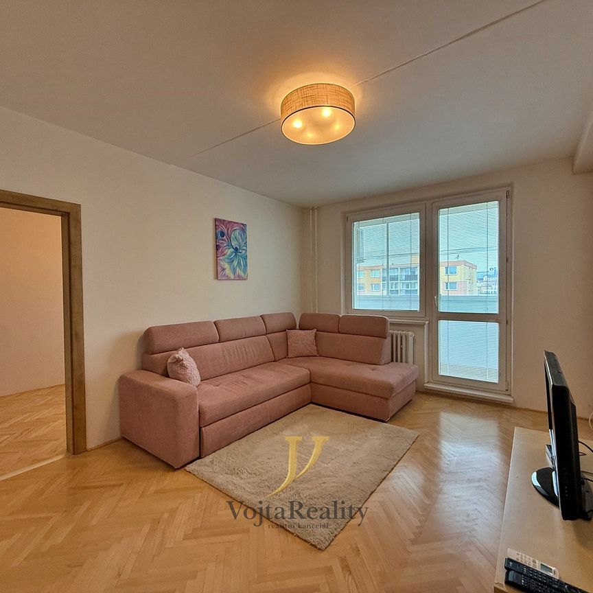 Pronájem bytu 3+1 75 m² - Photo 1