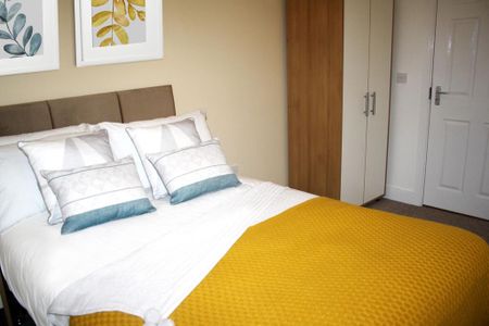 1 bedroom in a house share to rent - Photo 5