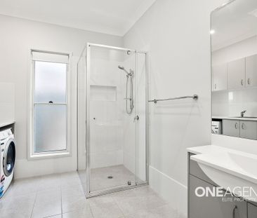 MODERN COMFORT AND CONVENIENCE IN THE HEART OF WONGAWILLI - Photo 2