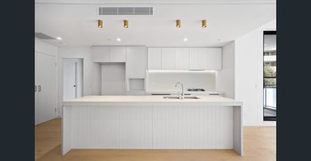 STUNNING 2 BEDOOM APARTMENT CLOSE TO ALL AMENITIES - Photo 3