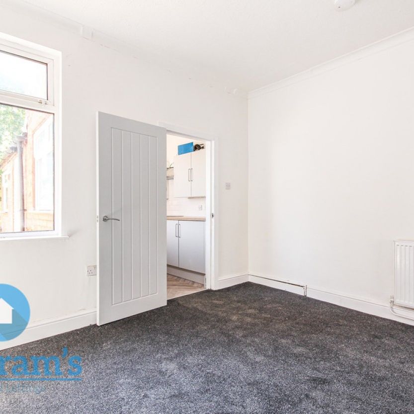 3 bed End Terraced House for Rent - Photo 1