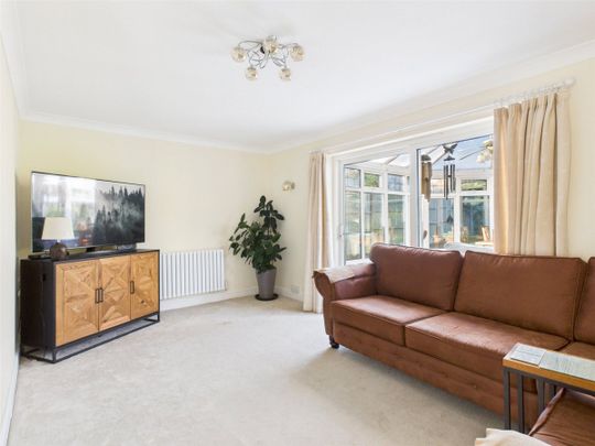 Fairdale Drive, Newthorpe, Nottingham, Nottinghamshire, NG16 - Photo 1