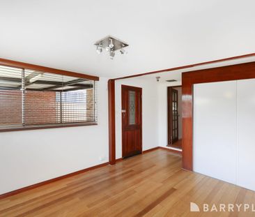 168 Roberts Street, Yarraville, Vic 3013 - Photo 2