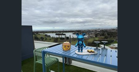 A stone throw away from F1 Albert Park - Photo 4