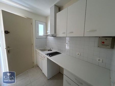 Location Appartement 1 pièce 20m² ROYAN 17200 - Photo 4