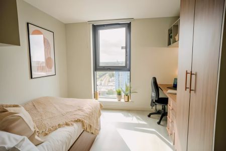 En Suite Cluster Premium City View - Photo 2