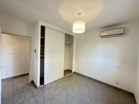 Location Appartement 3 pièces 70m² BIGUGLIA 20620 - Photo 4