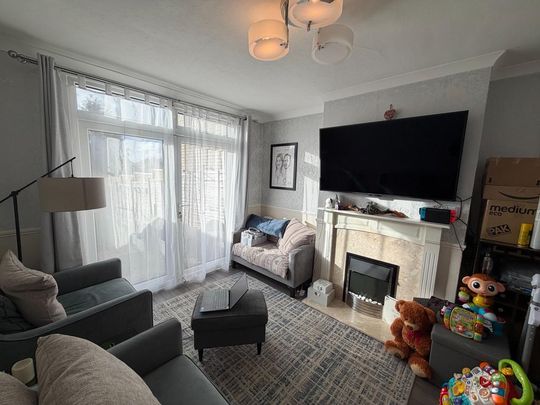 2 bedroom maisonette to rent - Photo 1