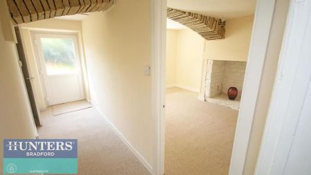 3 bedroom townhouse to rent - Photo 2