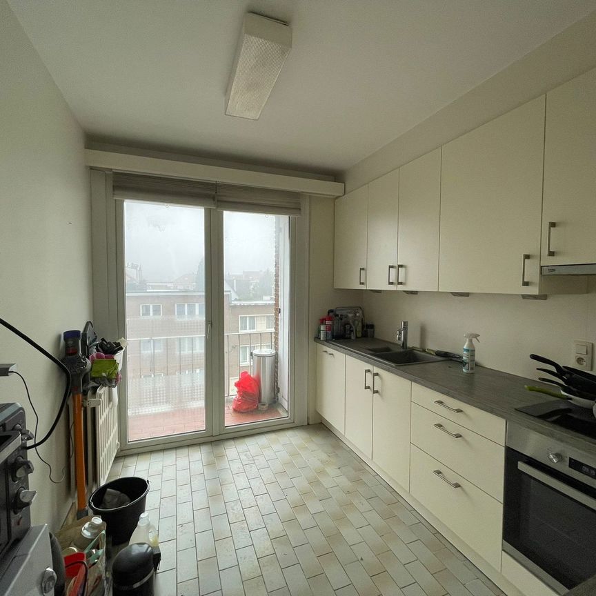 Appartement vlakbij dorpscentrum van Strombeek-Bever - Photo 1