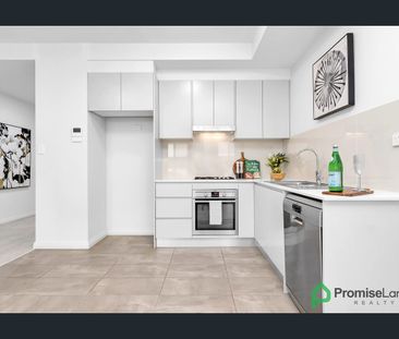 Stylish Living in Prime Location - Photo 5