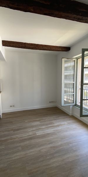 STUDIO A LOUER / PORT DE TOULON - Photo 1