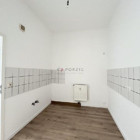 Zwei Zimmer, ein Wow! Frisch renoviert & sofort einziehbereit in Altendorf - Photo 3