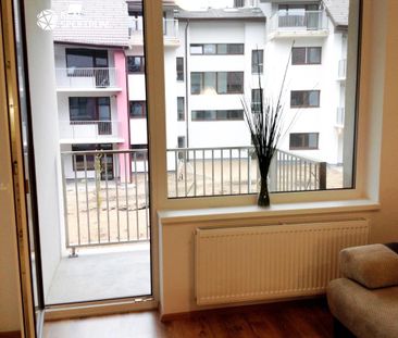Pronájem bytu 1+kk 30 m2 - Photo 1