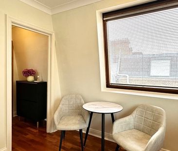 1 Bed Flat, Courtfield Road, SW7 - Photo 2