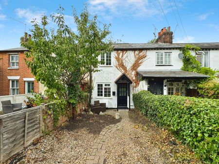 Apton Road, CM23, Bishop`S Stortford - Photo 4