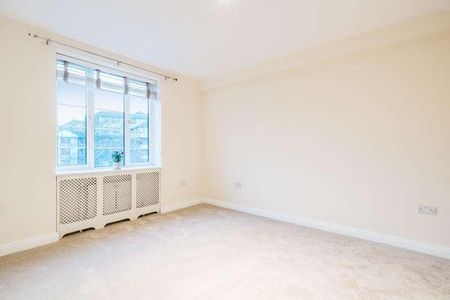 Finchley Road, London, NW3 - Photo 5