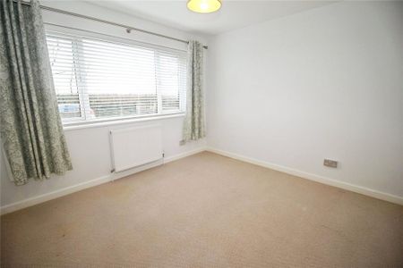 3 bedroom bungalow to rent - Photo 3