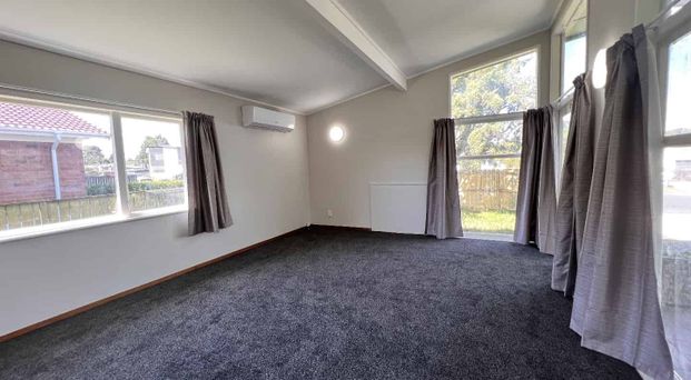 3 Bedroom in Ideal Location - Photo 1