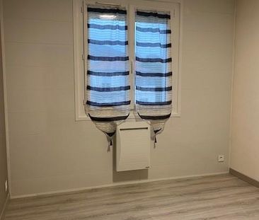 Location Appartement 5 pièces 75m² LA VOULTE SUR RHONE 07800 - Photo 5