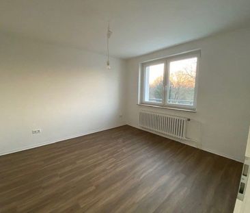 Schnuckelige 2-Zimmer-Wohnung mit großem Balkon! - Foto 2