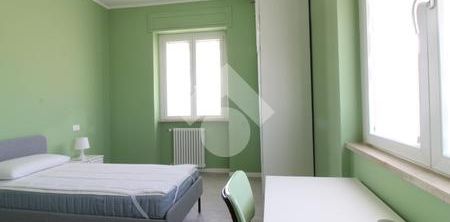 Monolocale in affitto - Photo 2