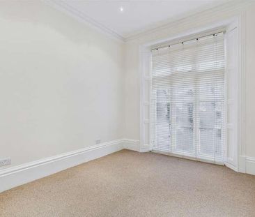 Abbey Road, Malvern, WR14 - Photo 3