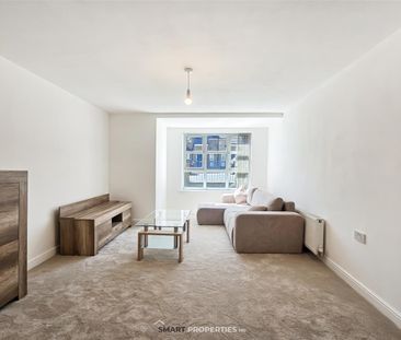 Sylvan Ridge, Huddersfield - Photo 1