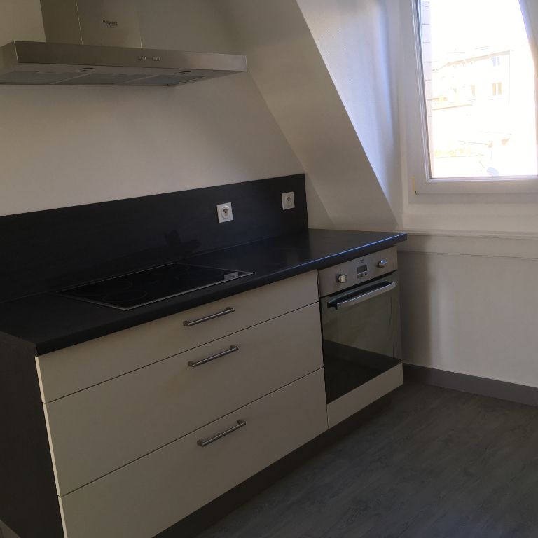 Location Appartement 2 pièces 40m² - Photo 1