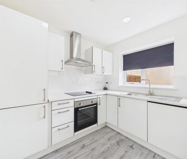 2 bedroom semi-detached house to rent - Photo 1