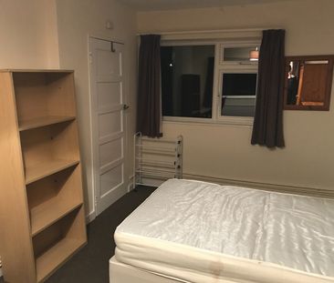 5 Bed Terraced House, Sheriff Avenue, CV4 - Photo 6