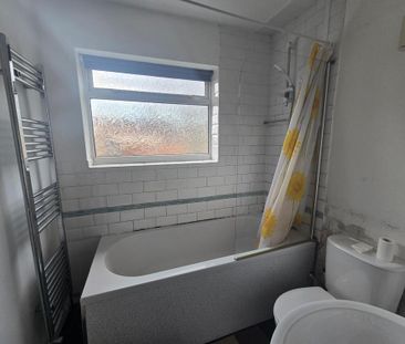 2 bedroom terraced house to rent - Photo 6