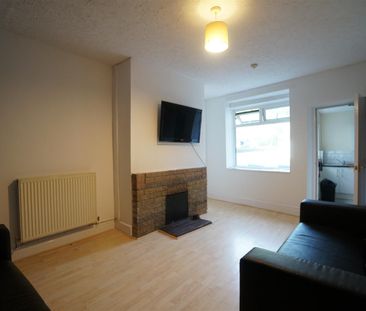 33 Penchiwntan Road - Photo 1