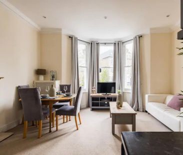 2 bedroom ground floor flat to rent - Photo 6