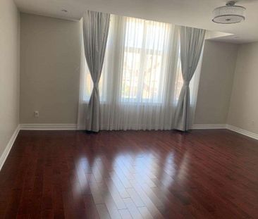 For Lease - 595 Highglen Avenue, Markham, Ontario - Photo 4