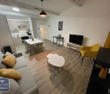 Location Appartement 2 pièces 40m² TOULON 83000 - Photo 2