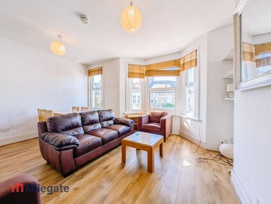 3 bedroom maisonette to rent - Photo 1