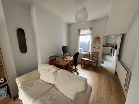 18 Portallo Street, Woodstock Road, Belfast, BT6 9BE - Photo 3