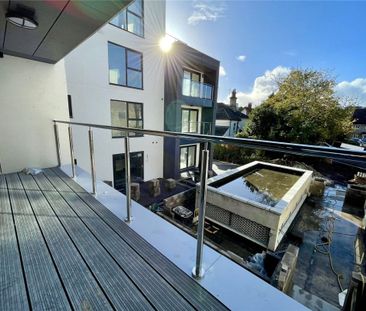 Madeira Road, Bournemouth, Dorset, BH1 - Photo 3