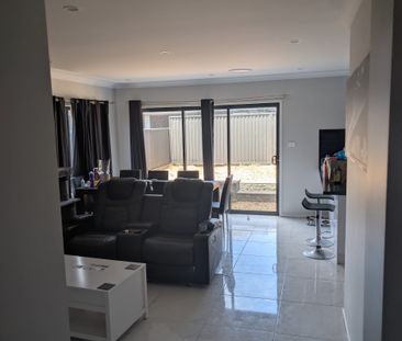 Woongarrah - Photo 3