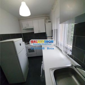Garsoniera la doi pasi de METROU - Fotografie 2
