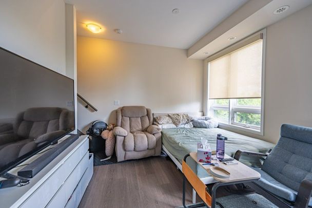 For Lease - 1100 Briar Hill Avenue Unit# 315, Toronto, Ontario - Photo 1