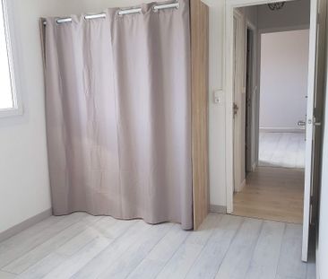 Location Appartement 4 pièces 66m² ROUSIES 59131 - Photo 4